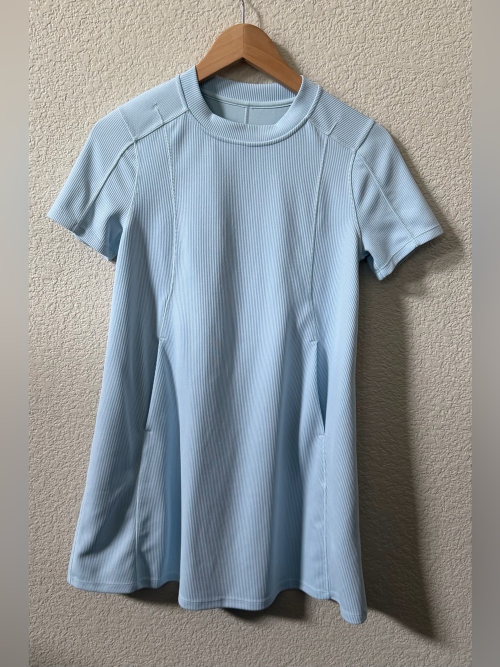 Lululemon Women's (2) Ribbed Softstreme T-Shirt Dress Light Blue Kangaroo Pocket